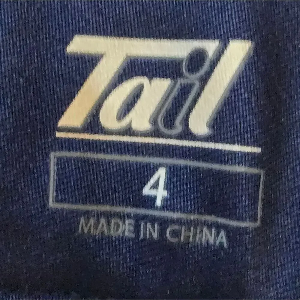 Tail Navy Blue Bermuda Golf Shorts, Size 4 - Picture 2 of 9